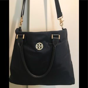 NWOT Tory Burch Navy Messenger Bag